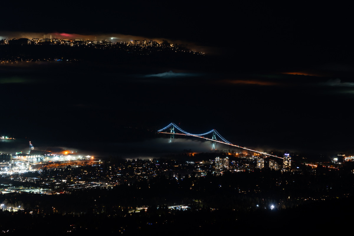 夜色中的狮门大桥 · Lions Gate Bridge at night — Mount Seymour Provincial Park, North Vancouver, BC